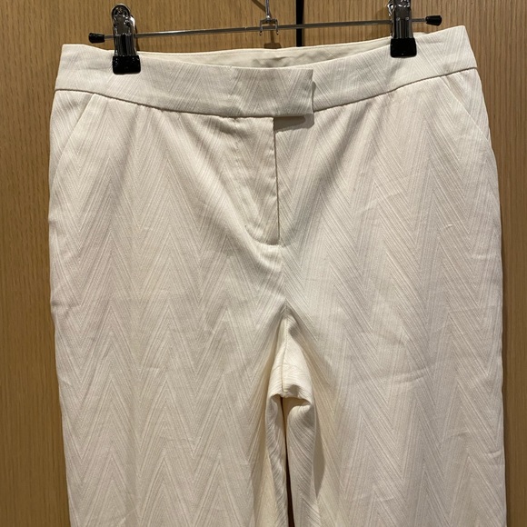 NWT RACHEL ZOE Ivory white cream chevron texture ultra flare slacks luxe size 2 - Picture 4 of 7